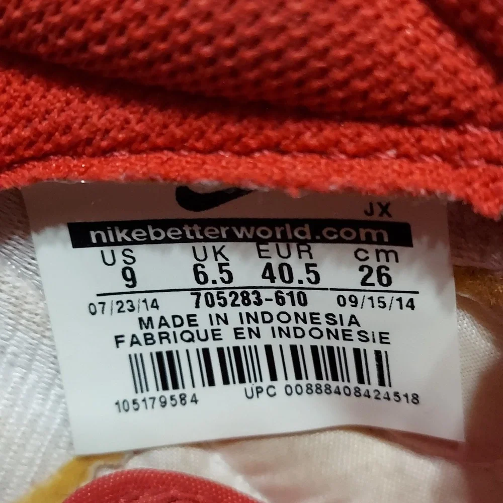 Nike Genicco Red Polkadot Shoes Women's Size US 9 Rare Running 705283-610‎